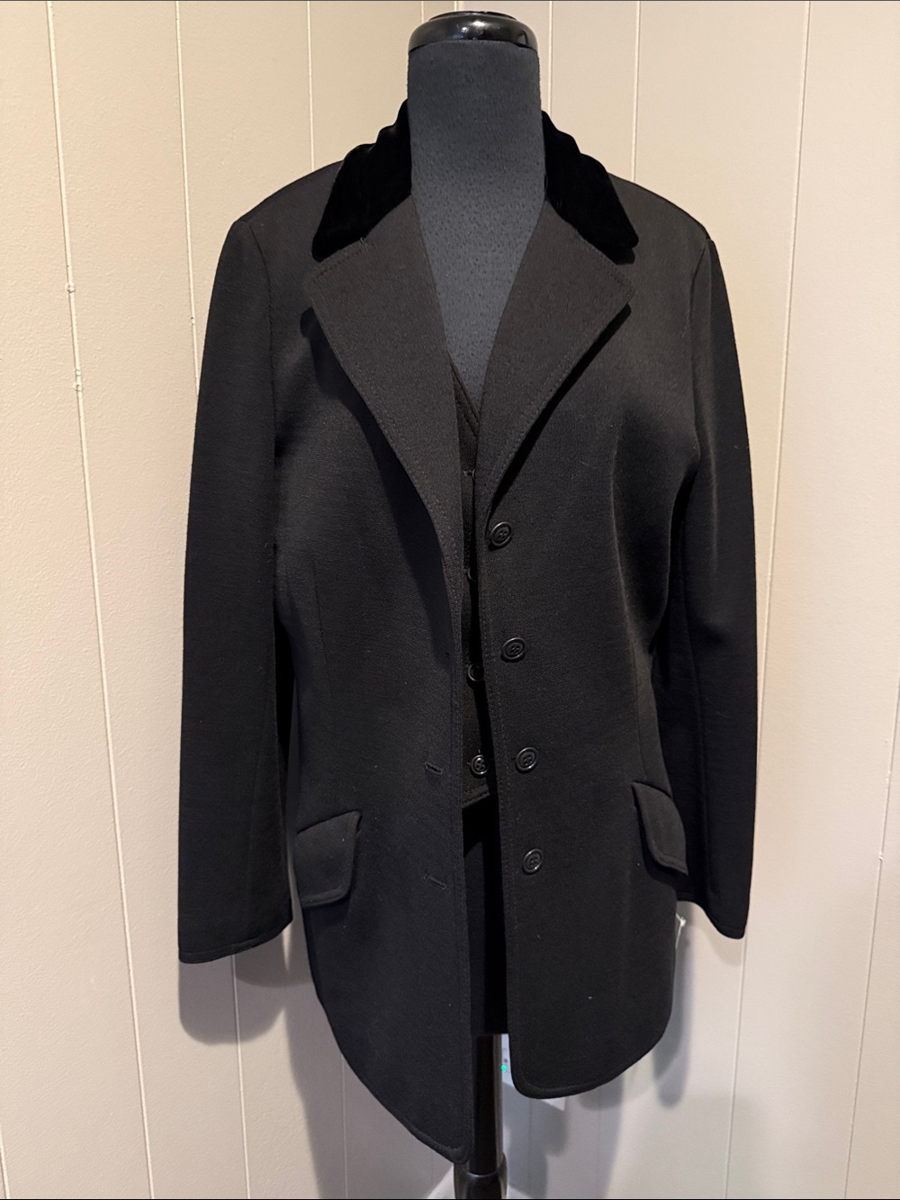 Neiman Marcus Women’s Black Pea Coat with Velvet Collar and Vest